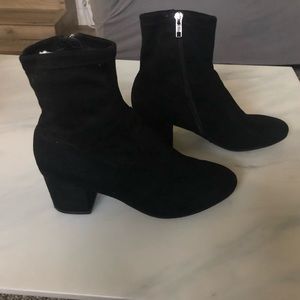 Steve Madden Blair Zip Up Fitted Ankle Boots - Size 9